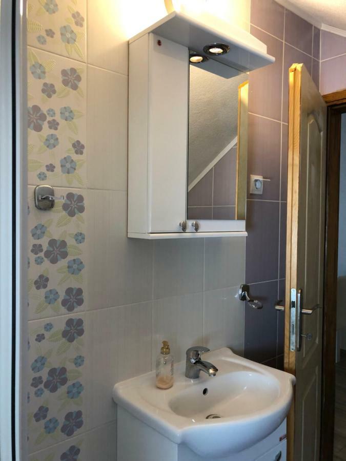 Apartman Nina2 Risan Esterno foto