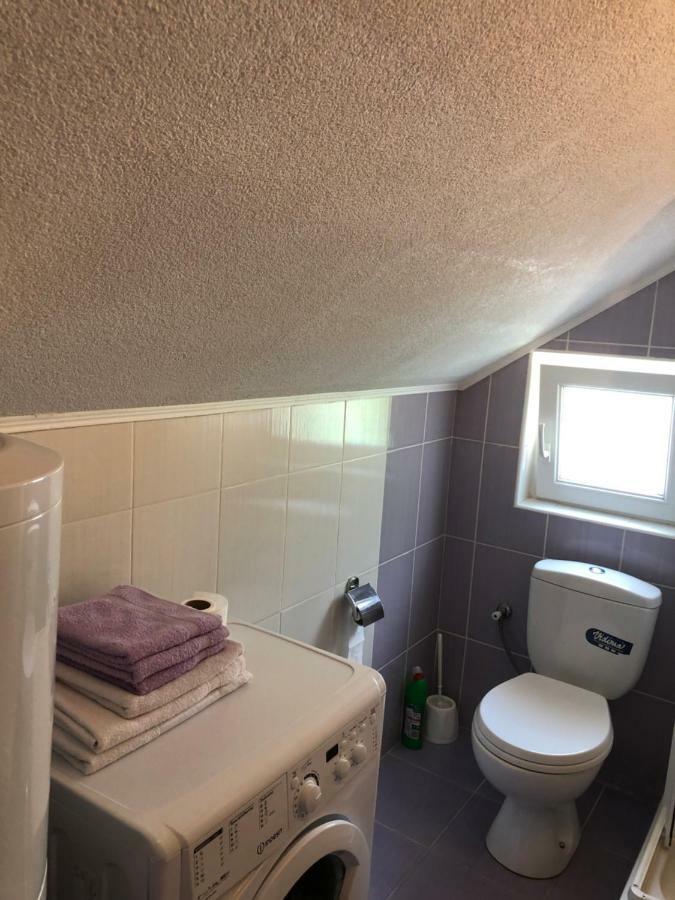 Apartman Nina2 Risan Esterno foto